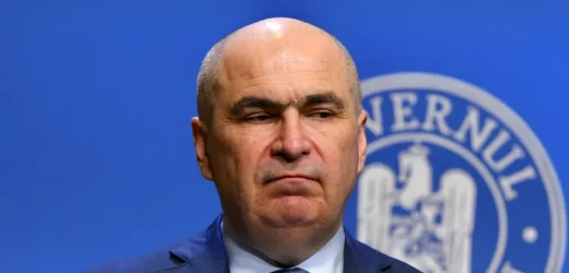 Gorghiu: Bolojan promovează traseismul politic, a adoptat 9 dalmațieni