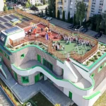 Grădinița de peste 30 de milioane de lei din Bartolomeu-Avantgarden și-a deschis porțile. Are loc de joacă pe acoperiș