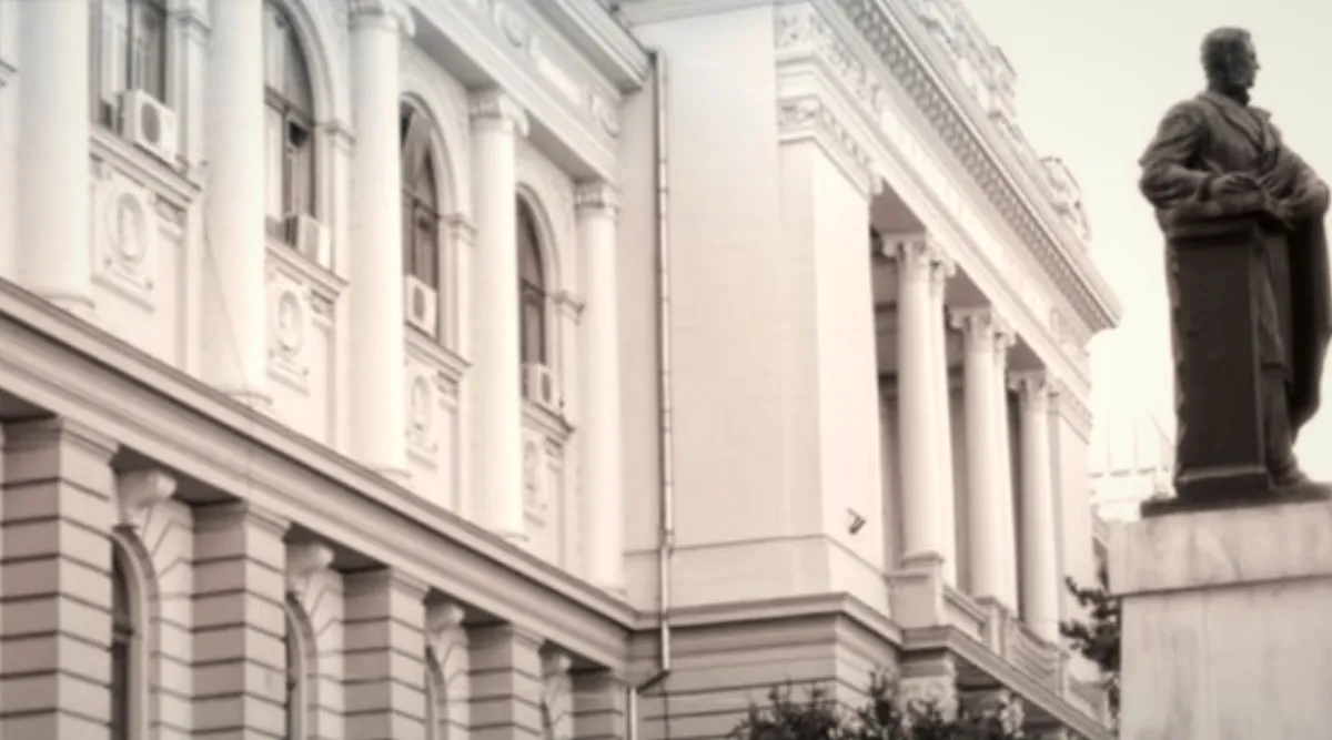 Baroul Iași contestă decizia Facultății de Drept de a-i îndepărta pe avocații lui Alexandru Toader