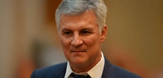 Ministrul Economiei susține că a găsit sume uriașe necheltuite. Execuția bugetară este de doar 23%