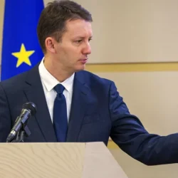 S&P decide 2 octombrie dacă România păstrează ratingul recomandat investițiilor